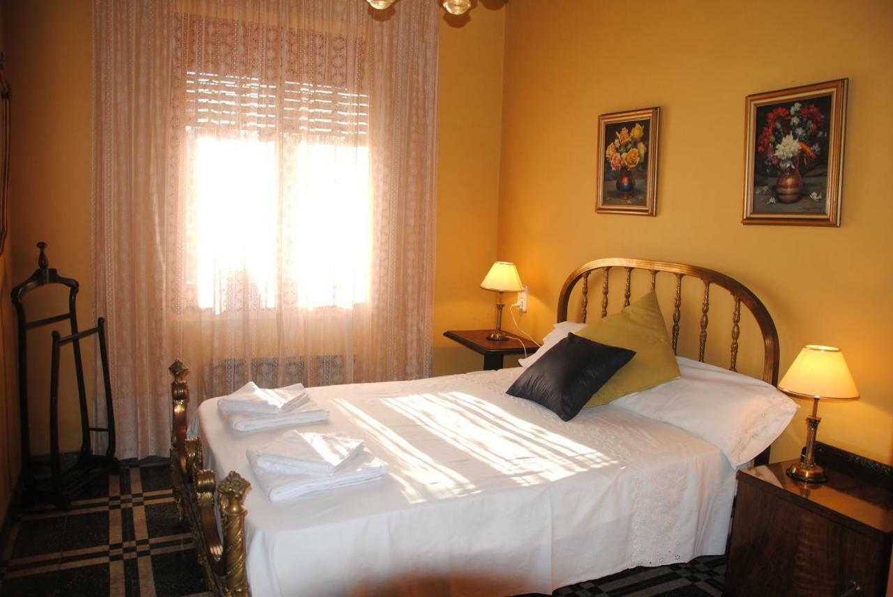 Casa Singular Dona Lola Villa Pedreguer Bagian luar foto